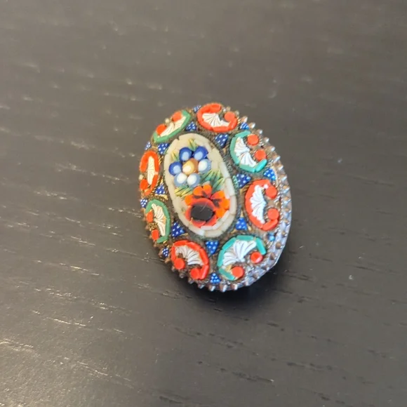 Brooch - Picture 2 of 4